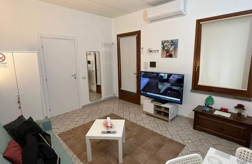 Somma Lombardo Apartment | A few kilometers from the two terminals of Malpensa Airport.