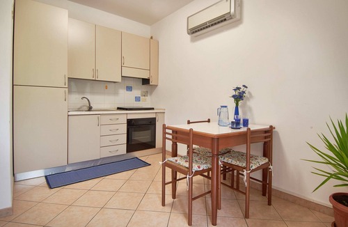 Rivotorto Apartment | A few minutes from Assisi, apartment for 2 or 3 people with outdoor pool