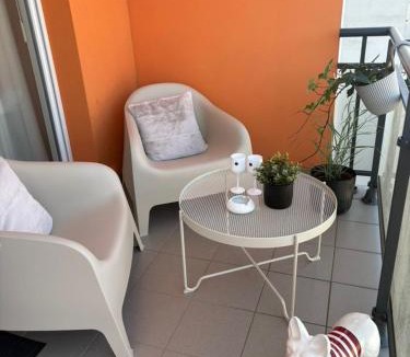 Saint-Louis Apartment | A few steps from BASEL with Balcony and free private Parking
