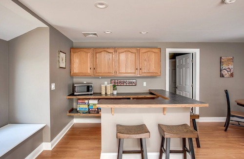 The Bays House | A four-season lakefront retreat on your own private peninsula