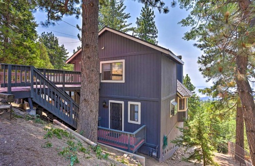 Running Springs House | A-Frame Cabin, Panoramic Valley Views & Sunsets