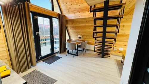 Selaru House | A-Frame Cabin with Private Hot Tub & Views - Chiang Rai