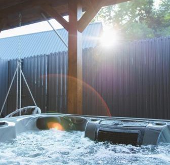 Auseu Ski Chalet | A-Frame Cabins & Private Jacuzzi