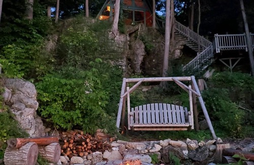 Idlewild Cottage | A-Frame on the Bay, Door County