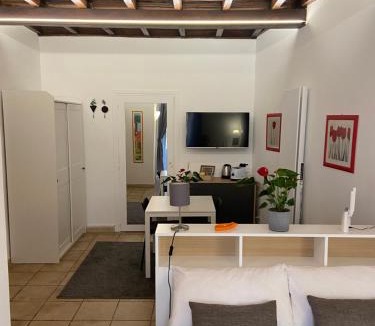Roman Ghetto Apartment | A&G Calderari