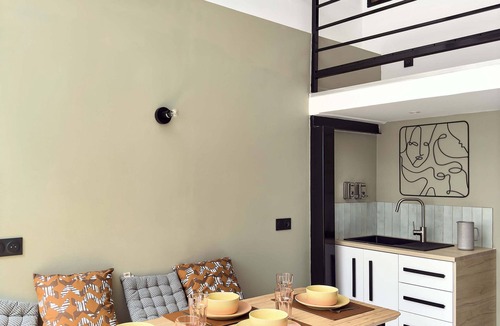 Hotel-de-Ville Apartment | A gem between Le Panier and the Old Port