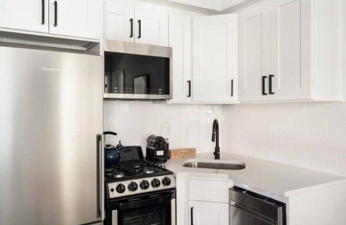 Lower East Side Apartment | A Gem in Lower East Side