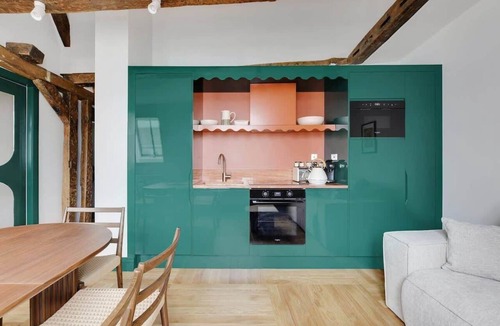 Quartier de la Monnaie Apartment | A Glorious 2-Ch/2SdB w/Services in Saint-Germain