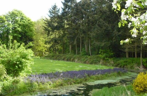Acrefair House | A Grade II* Spacious Country House Nestled In The Foothills Of North Wales