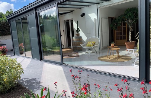 Talence House | A green setting in the heart of urban life. Pets welcome!