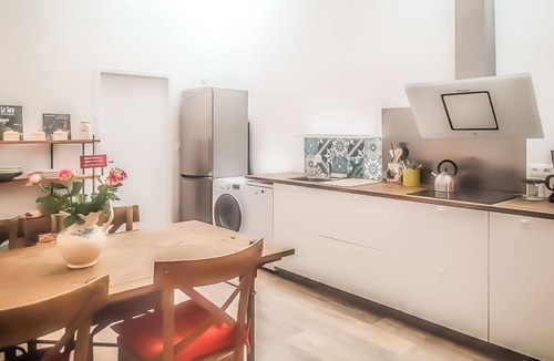 Livers-Cazelles House | A haven of freshness and nature in Cordes-sur-Ciel