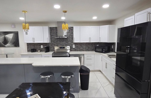 Clarkdale House | A Hidden Gem: Close to Everything Far from Ordinary