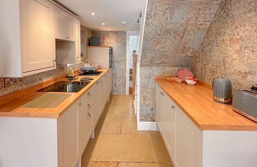 Reeth Cottage | A hidden gem with the appeal of a traditional Yorkshire Dales Cottage - dog friendly, pubs nearby