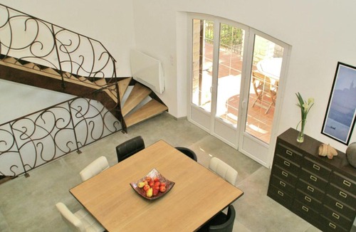 Saint-Etienne-du-Gres House | A hidden paradise in the beautiful surroundings of Saint Remy de Provence