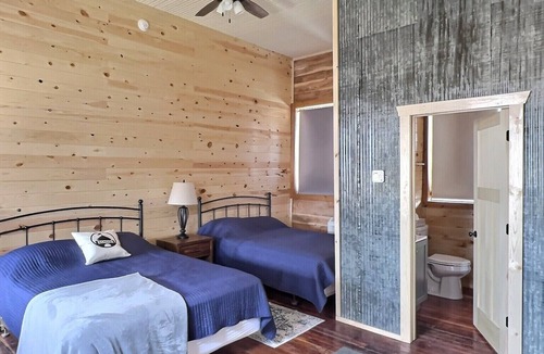 Cochrane Cabin | A "Hideaway" from the hectic everyday life in the heart of Buffalo County.