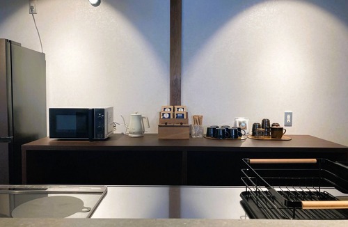 Takihara Onsen House | A hideaway located in the shopping district near W/Wakayama Wakayama