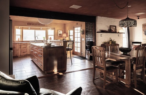 Cornville House | A high-design primary residence designed for slow mornings and creative resets in Page Springs. 3 king beds and pull out couch can accommodate up to 8 guests.