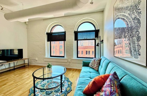 Old Market Apartment | A historic 900 square foot Atrium loft in the heart of the Old Market