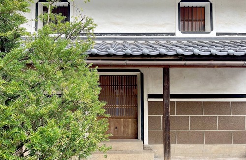 Obuse House | A historic warehouse inn surrounded by Naganos na - The Bath Bed Obuse/Kamitakaigun Nagano
