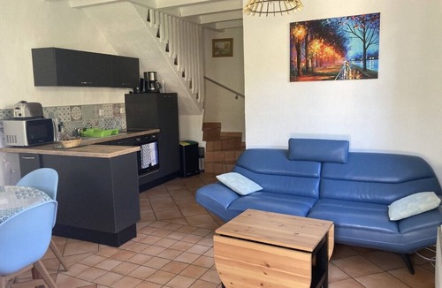 Lagorce Villa | A l'Ombre des Tilleuls, Les Lilas 4-person gîte for rent in quiet village