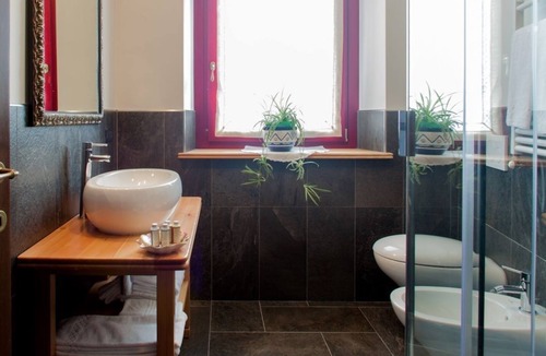 Saint-Vincent House | A' la Table du Sommelier