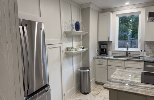 Clarksville House | A lake retreat like no other in historic Clarksville, Virginia.