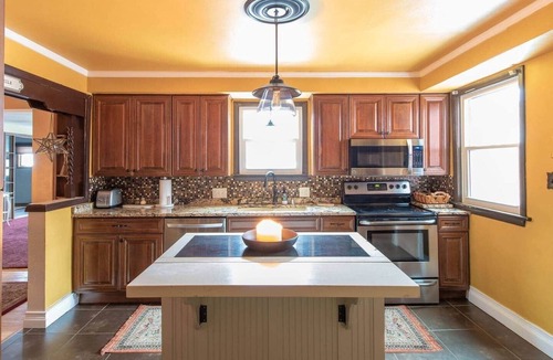 Bay View House | A Large Rustic Farmhouse In Bay View, Wisconsin