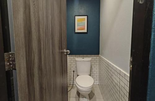 Chumphon Hostel | A lazy person hostel