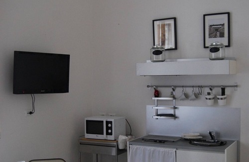 Santa Croce Apartment | a little studio in abig city .