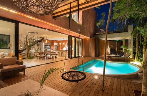 Zama House | A Luxurious Nature !