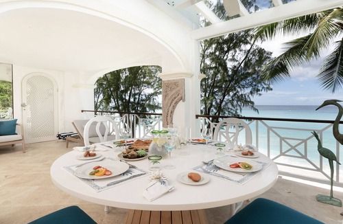 Old Trees Bay Apartment | A Luxury Beachfront 3 Bedroom Apartment With Stunning Sea Views On Paynes Bay