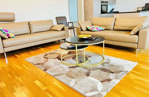 Hanau Apartment | A luxury Penthouse centrally located