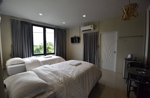 Khlong Thanon Hotel | A.M.Place