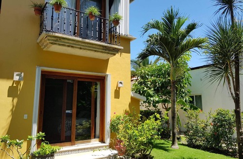 Playacar Fase I House | A magnificent house, spacious, with a big pool, just a few steps from the beach