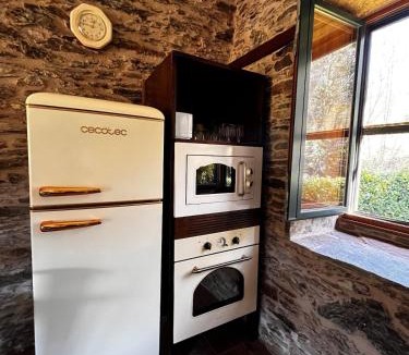 O Pino Apartment | A Maquía de Medín