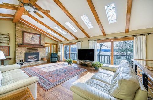Oakland House | A Million Dollar View