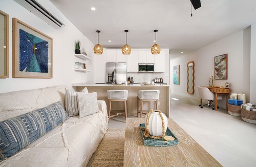 Lower Carlton House | A Modern Vacation Villa - Sorrento 15