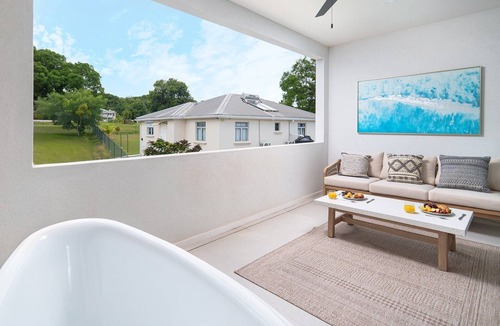 Lower Carlton House | A Modern Vacation Villa - Sorrento 15 (2 bed)