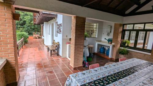 Monte Verde House | A Morada