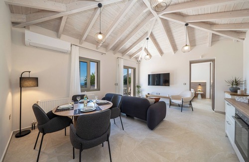 Makriotika House | A new built, fully equipped residence - 5 min from Myrtos beach and Agia Efimia