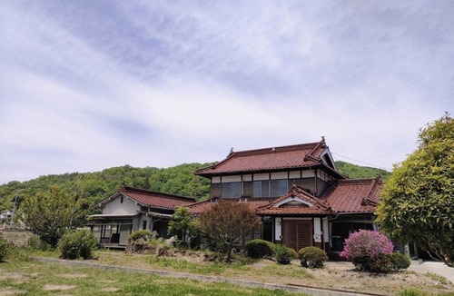 Mihara House | A nostalgic space Relax and unwind in a fully equ/Mihara Hiroshima