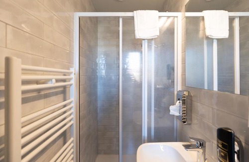 Santissima Annunziata Hotel | a&o Hostel Firenze Campo di Marte