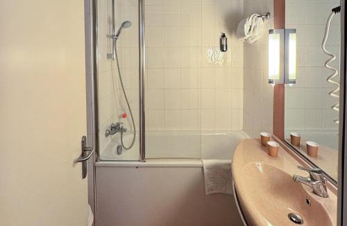 Zona Ca' Granda Hotel | a&o Hostel Milano Ca Granda