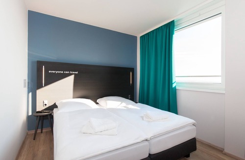 Strasnice Hotel | a&o Prague Rhea