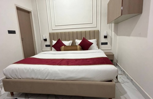 Bilaspur Hotel | A ONE STAY HOME