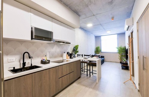 Monterrey Centro Apartment | ¡A pasos de Fundidora! 5 huéspedes, Seguridad 24/7