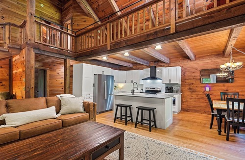 Maggie Valley Cabin | A peaceful retreat with a melody all it's own.come experience Maggie's Song!