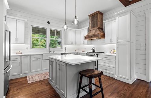 Cashiers House | A peaceful retreat, walking distance to Cashiers Village Green