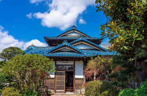Hachioji House | A peaceful space surrounded by quiet and mountain nature views