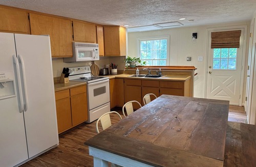 Penhook House | A PERFECT LOCATION! Sloping lot, mountain view, and great cove!